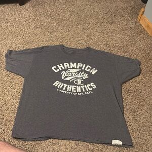 Men’s champion short sleeve shirt